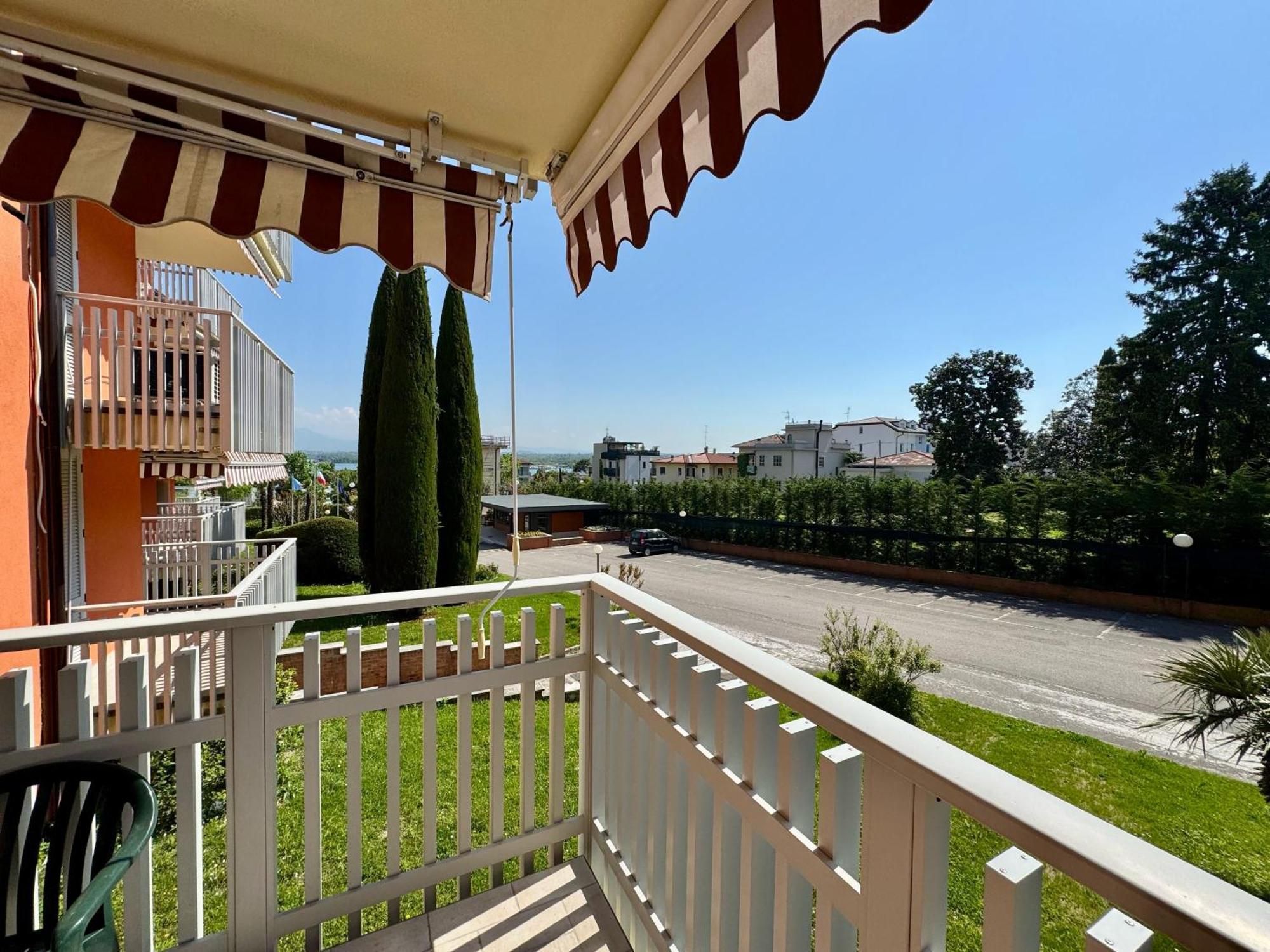 Easy Apartments Peschiera Peschiera del Garda Kültér fotó