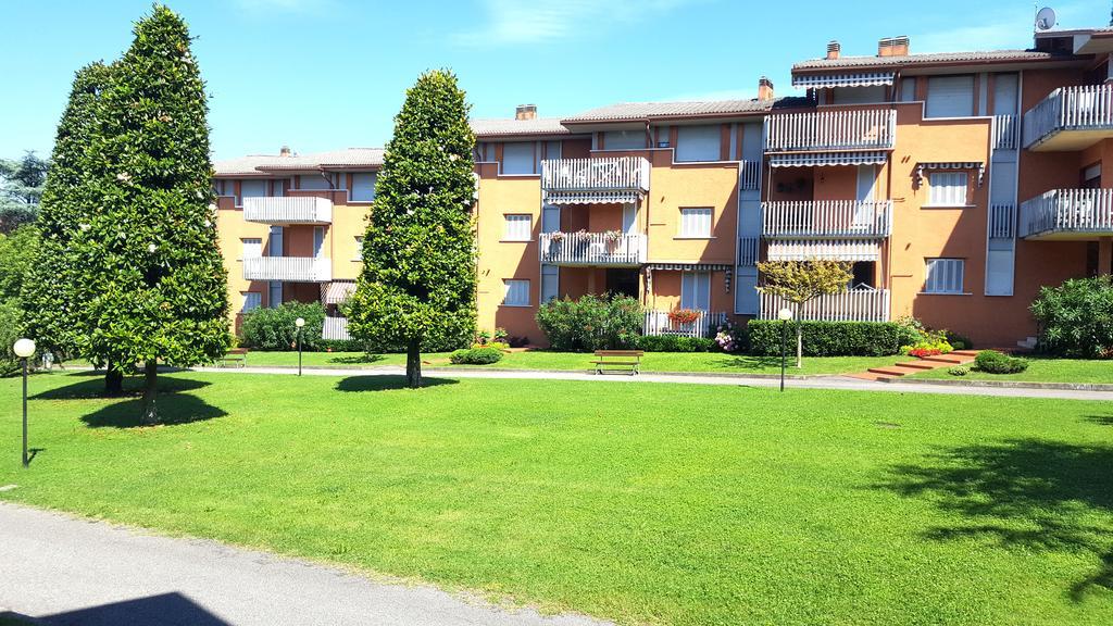 Easy Apartments Peschiera Peschiera del Garda Kültér fotó