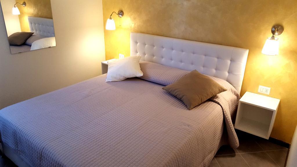 Easy Apartments Peschiera Peschiera del Garda Kültér fotó